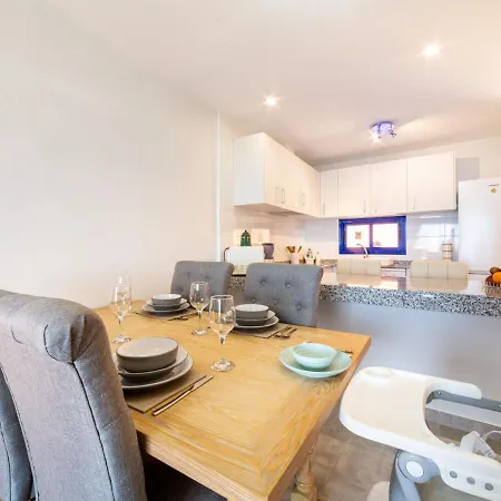 Shaya - Sea View By Interhome *